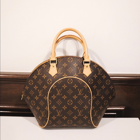 Louis Vuitton Handbags - Louis Vuitton Purse